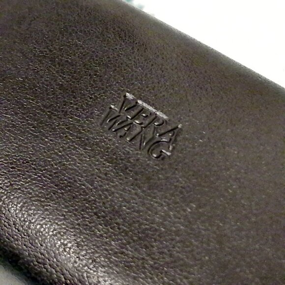 Vera Wang Black Leather Hard Shell Eyewear Case - Picture 1 of 7